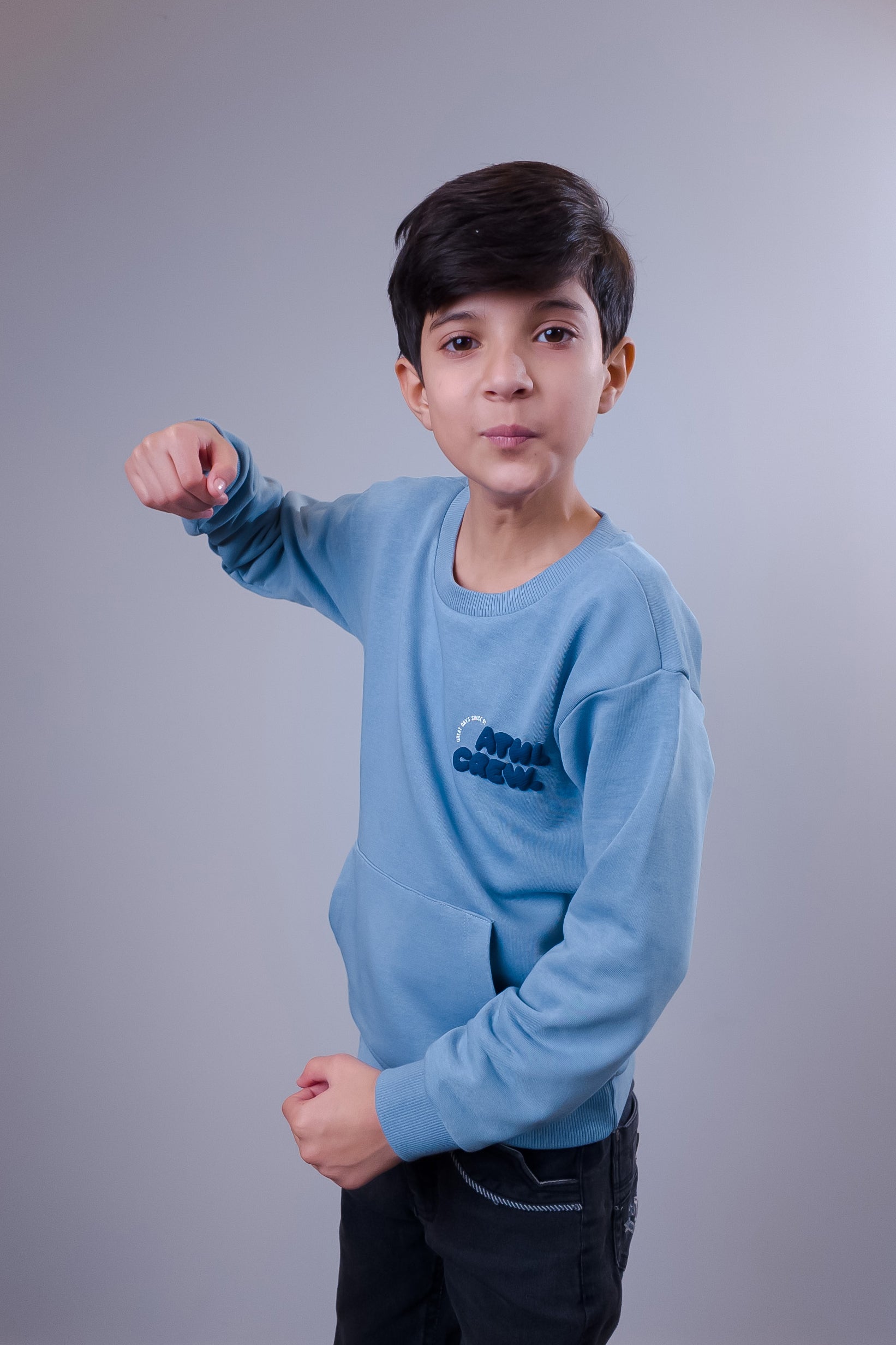 Best Cozy Kids' Blue Crewneck Sweatshirt – Stylish & Comfortable (Ages 2-14)